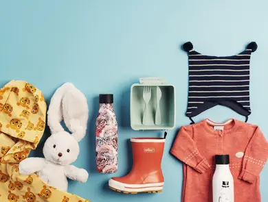 Bilde av klær og utstyr til barn