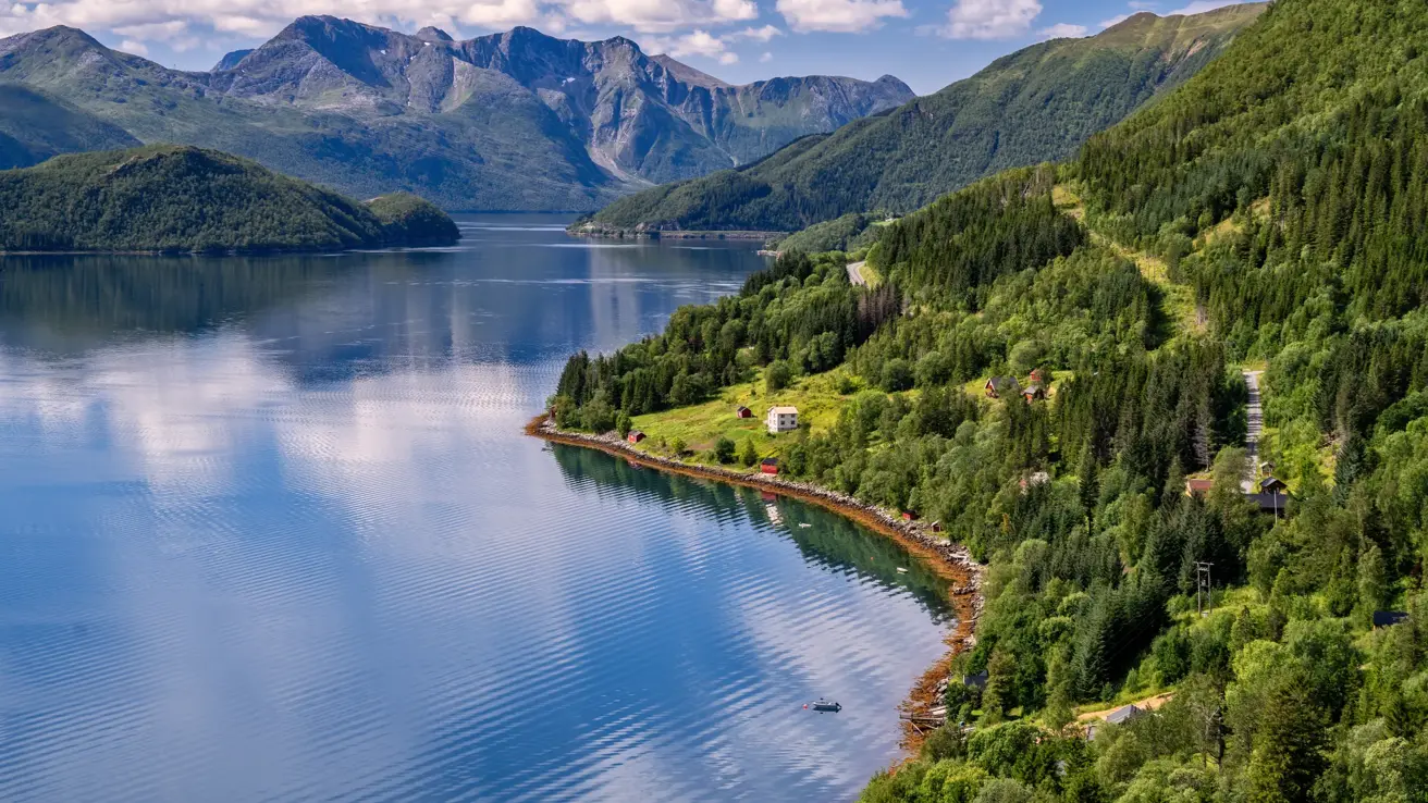 County Road 17 ( Fylkesvei 17) is also known as the Coastal Highway (Kystriksveien).
 The famous and scenic Coastal Highway has a total length of about 400 miles and offers a lot of scenic views along the road.