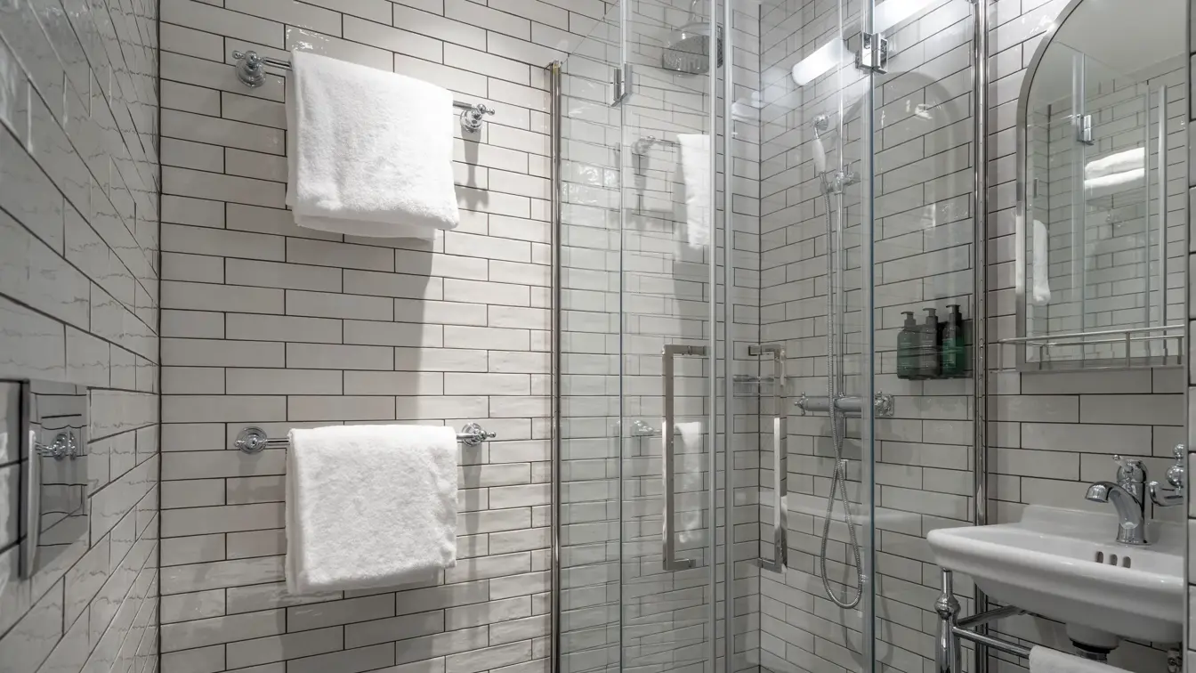 Thon_Hotel_Vasa_Junior_Suite_Bad