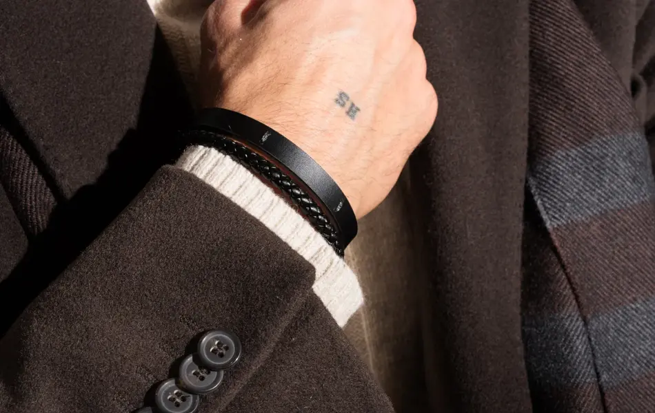 Begge armbånd fra Felix, Bjørklund.