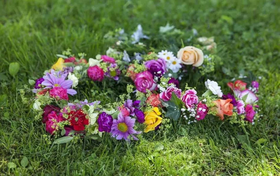Mester Grønn Blomsterkrans_MG_0893_f_s.jpg