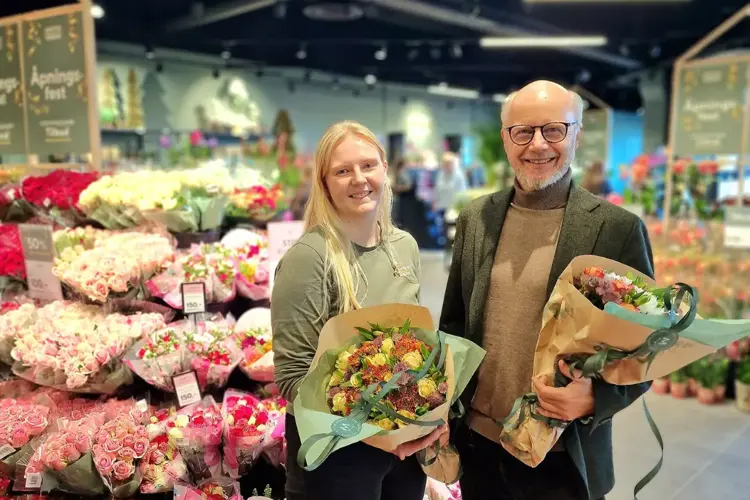  Butikksjef Mira Stangeland og senterleder Dag Einar Solberg smilte fra øret til øret under nyåpningen av Mester Grønn.