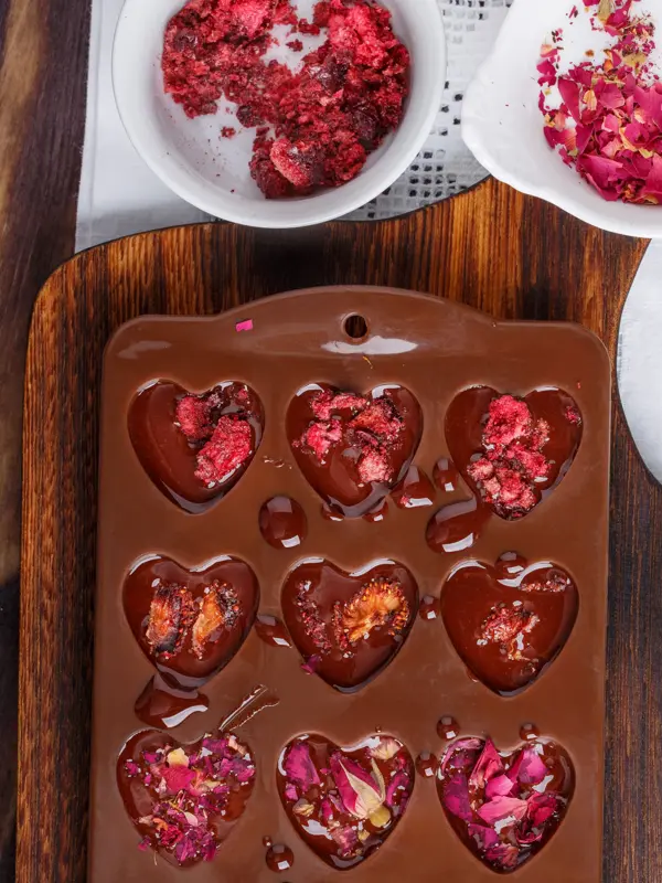 Sjokoladehjerter i form