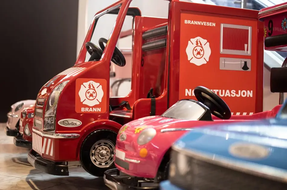 Lekebrannbil for barn