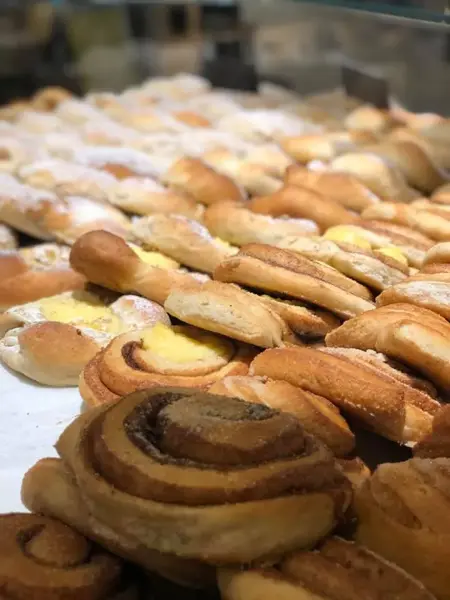 Skillingsboller, Sommerboller og mandelboller