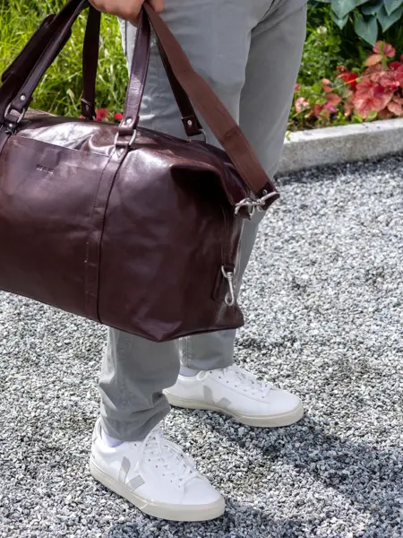 Bilde av barn i klær til skolestart