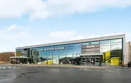 Fasaden til Thon Senter Åsane, forsiden med inngang.