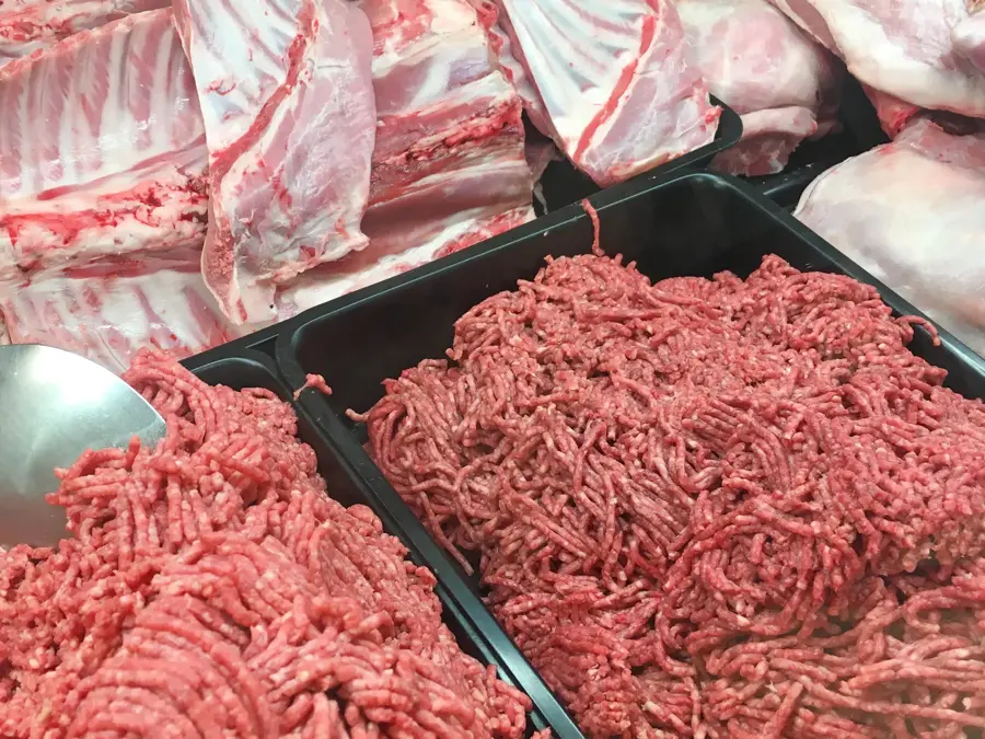 kjøttdeig på store fat