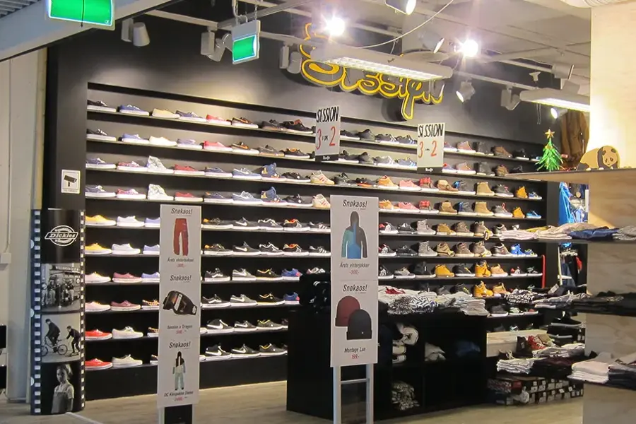 Bilde av inngangen til butikken Session