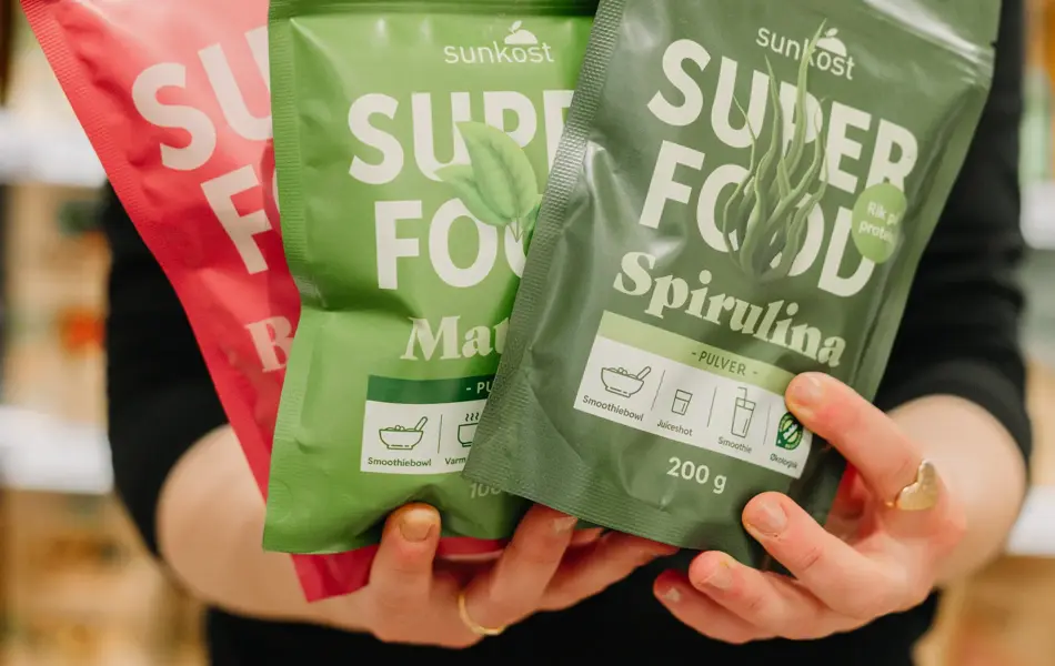 dame holder helsekost produkter