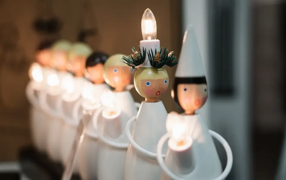 adventsstake formet som et luciatog