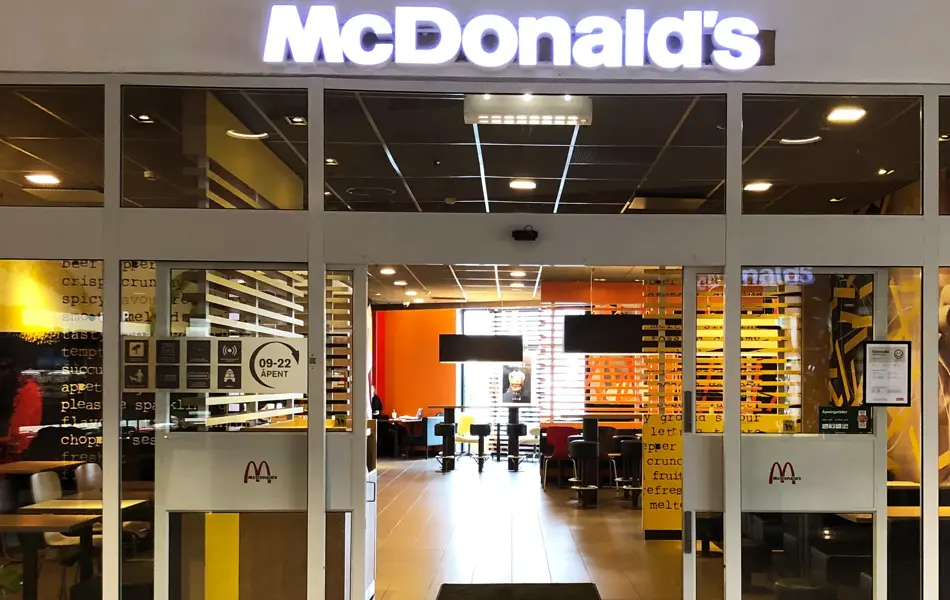 fasade til mcDonalds på Ski storsenter