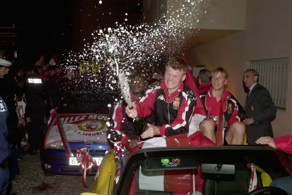 MOA_Jul_Artikler_JohnArne_3