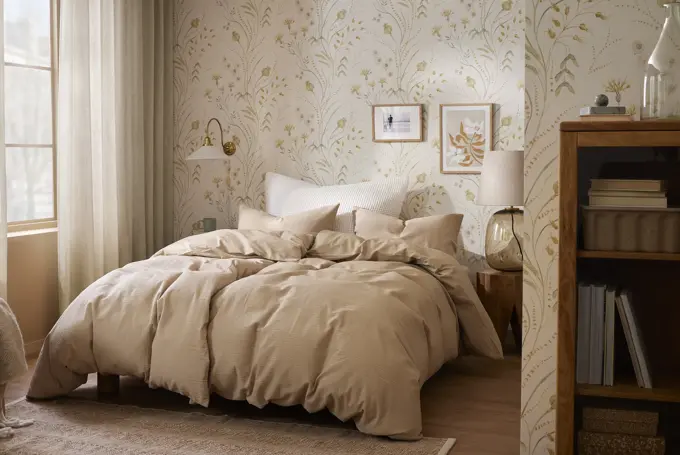 106007788 106007789 106007790 Nikki krepp 106008847 Hayden pledd beige 106010842 Windy putevar_miljø.jpg