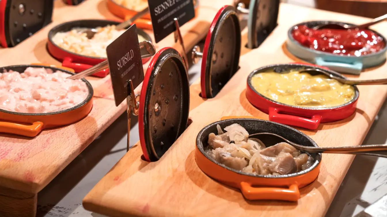 Små kjeler med mat på Thon Hotel Skeikampen
