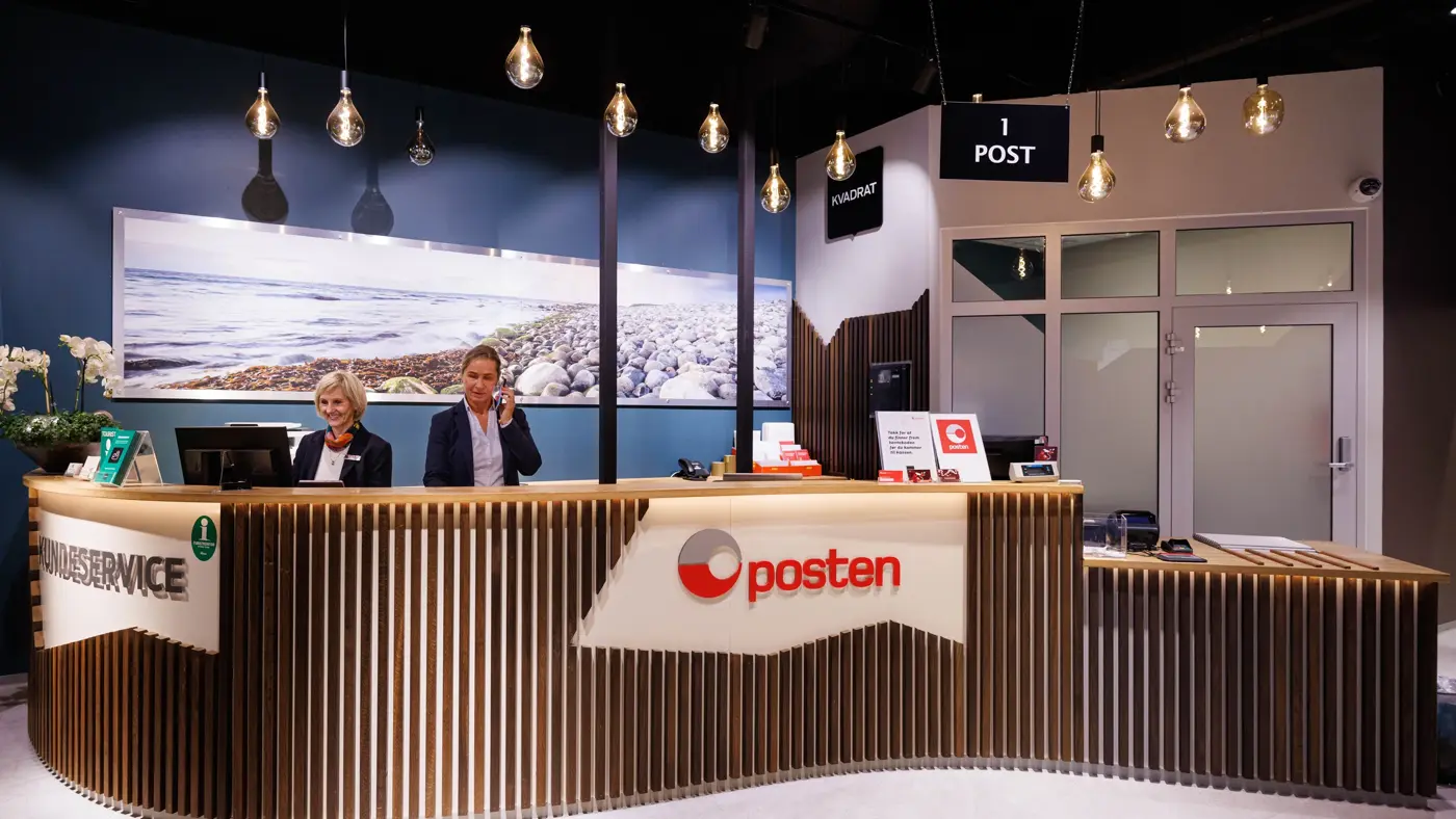 Unni og Mona på Kundesenteret