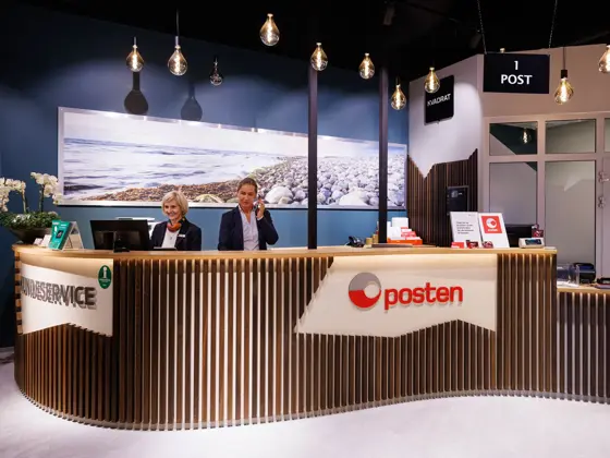 Unni og Mona på Kundesenteret