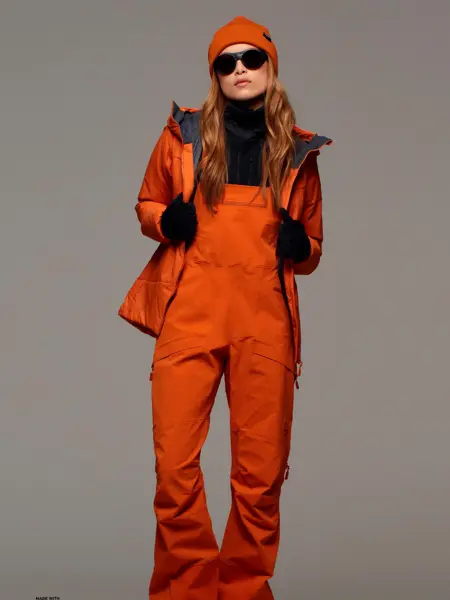 Dame med turklær på