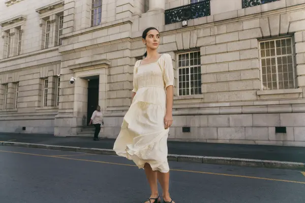 Bilde-2---Seersucker-Smock-Dress---Cubus.jpg