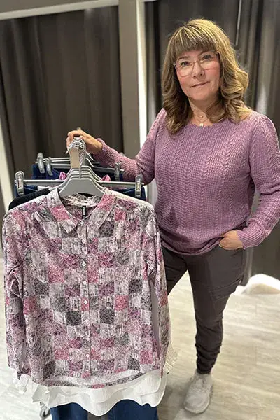 Dame viser fram høstens nyheter på Zavanna Alta-