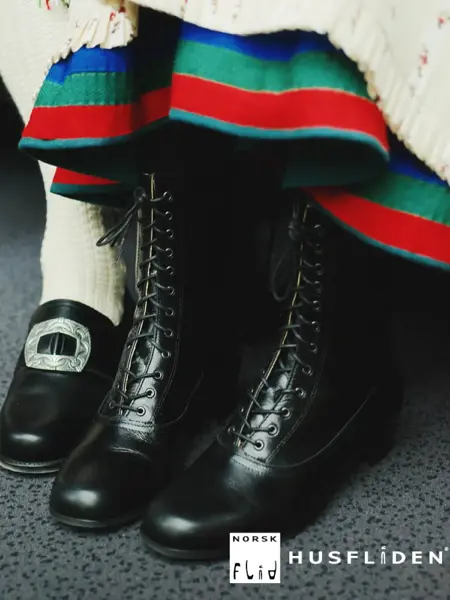 Bunadsko og bunadstøvel