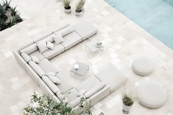 Utesofa og to puffer