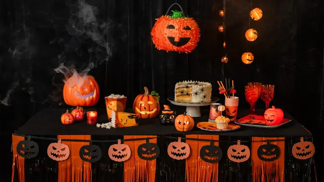 Tildekket bord til halloween