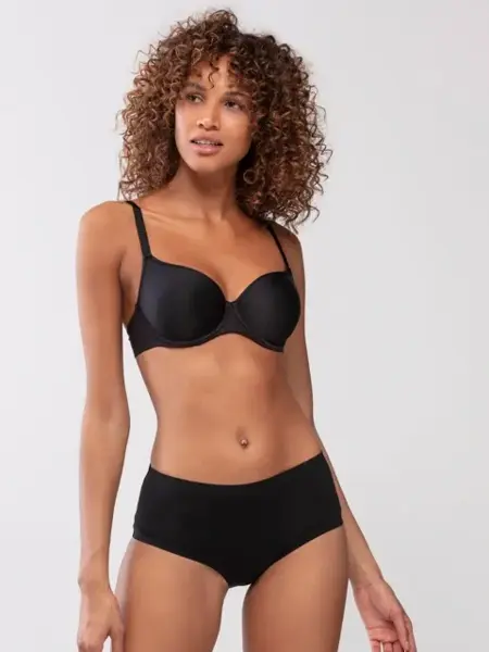 svart undertøyssett