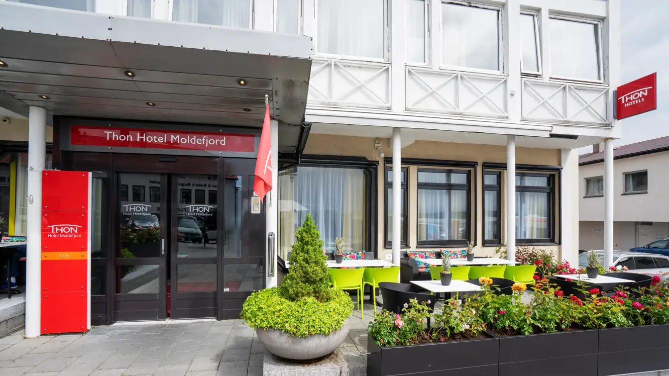 Inngansparti på Thon Hotel Moldefjord