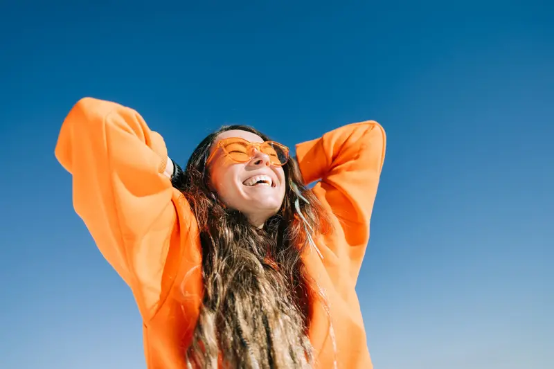 5_sikre_klesvalg_for_sesongen_oransje_genser_3.4