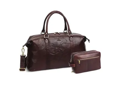 Wekkendbag og toalettmappe av skinn fra House of Nordic.