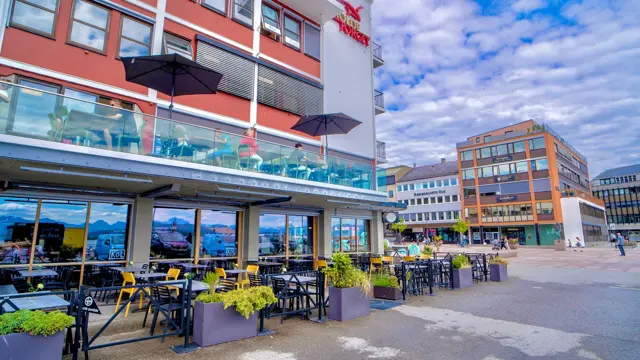 Uteserverin Kôl og Den Gode Smak