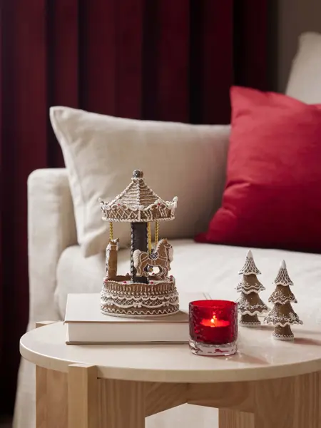 106014466 Ginger spilldåse 21 cm 106014467 Ginger juletre 11 cm