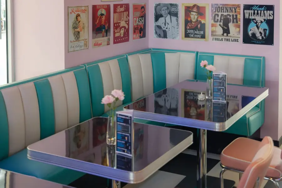 interiøret på iSushi x Roxy´s i AMFI Knarvik