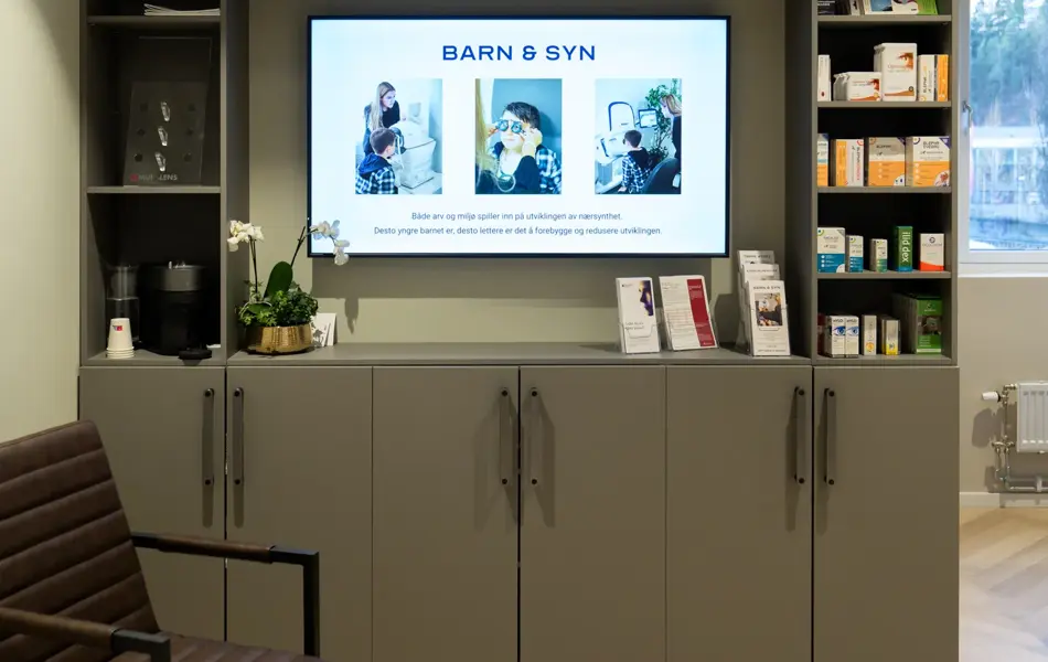 Interiør i butikken Optiker G Krohg
