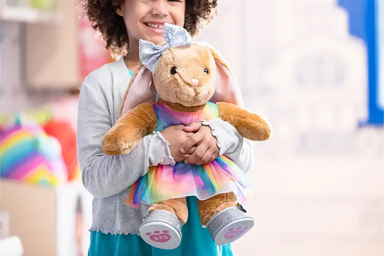 Har du barn, eller kjenner du barn du vil gi en hyggelig julegave til i år? Her er noen av butikkenes gavetips til barna! 