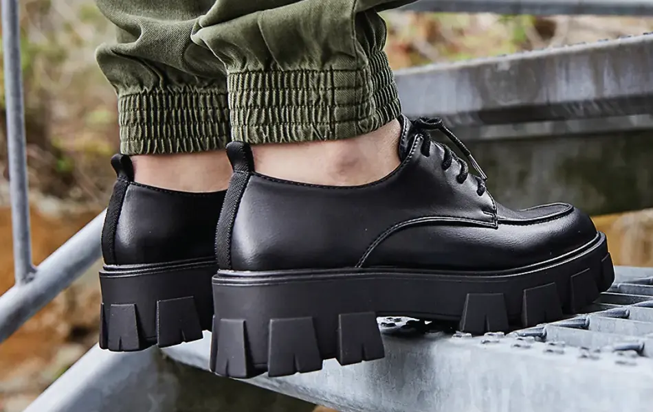 Dame med ankel boots