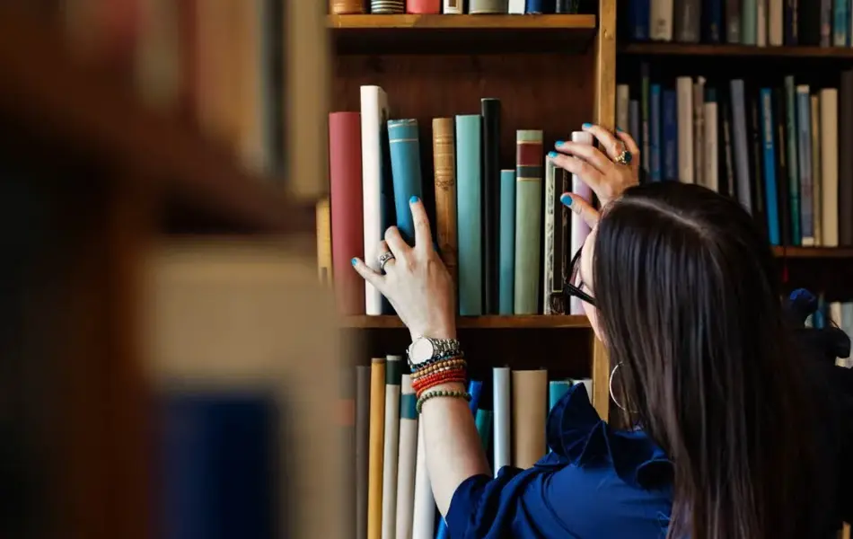 Bibliotektet-bokhylle