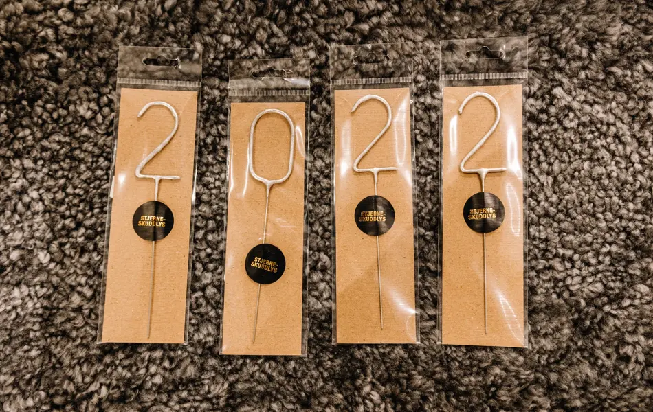 Sterneskudd tall på bord