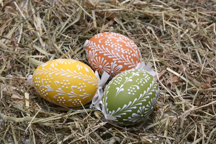anncapictures-easter-eggs-2160219_1920