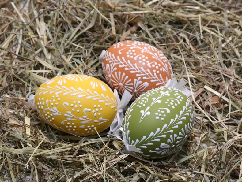 anncapictures-easter-eggs-2160219_1920