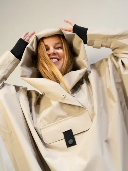 Qomo Blæst regn poncho 2600 Hunter 1700-2b