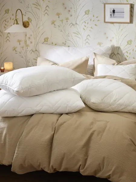 Seng med store puter