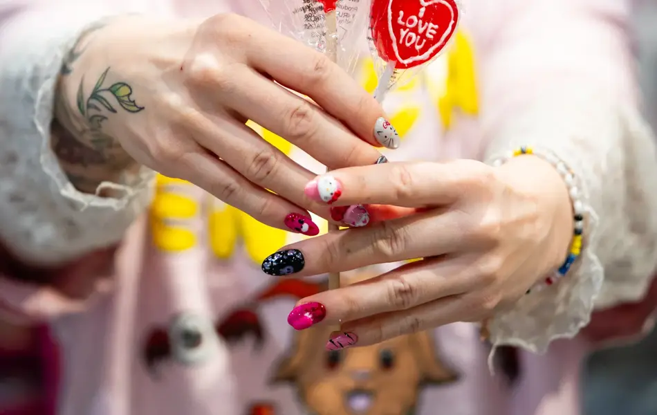 Yummy heaven 35 og 15 kroner for kjærlighet på pinne -1