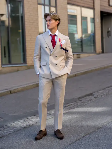 Fredrik antrekk04-2
