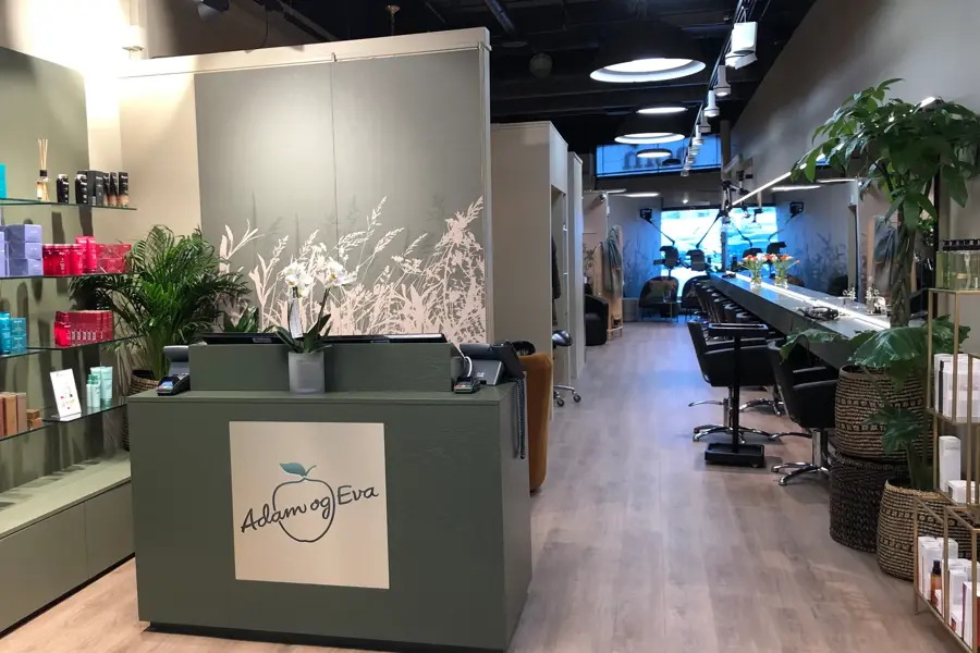 Kasseområdet hos Adam & Eva på Ski Storsenter