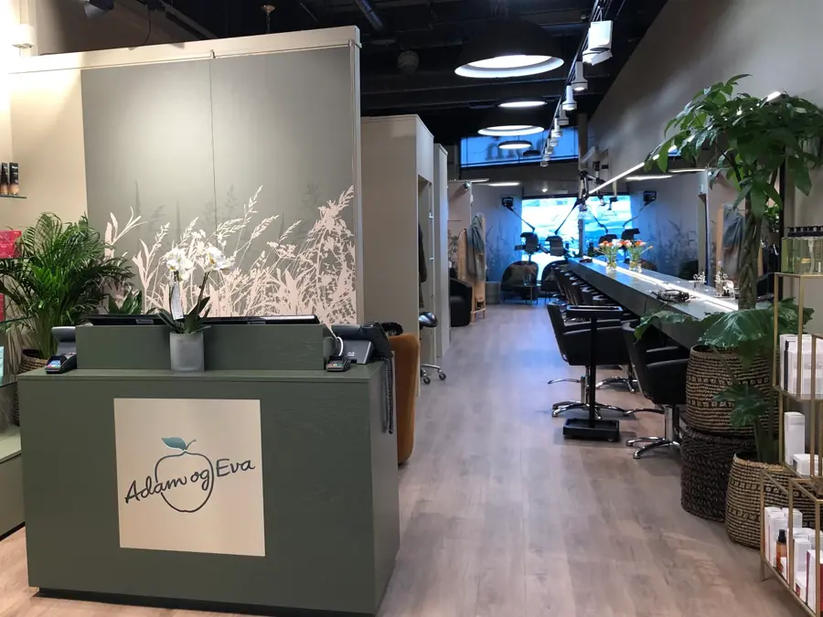 Kasseområdet hos Adam & Eva på Ski Storsenter