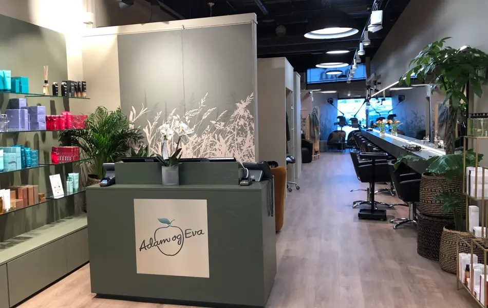 Kasseområdet hos Adam & Eva på Ski Storsenter