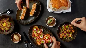 Personer som forsyner seg av matretter