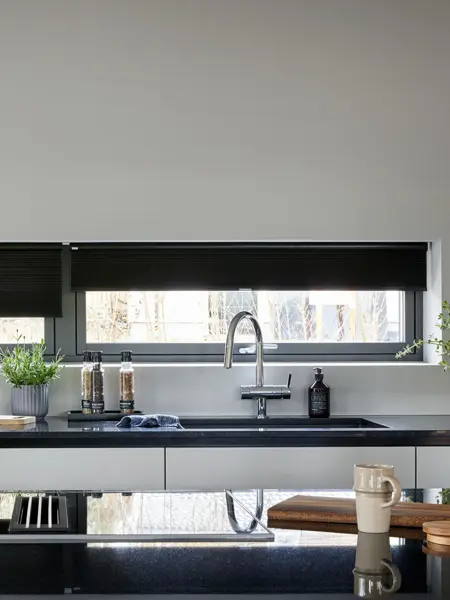 Solskjerming på kjøkken